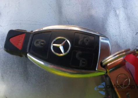 2014 Mercedes-Benz E 350 z USA, uszkodzony, nr VIN WDDHF5KB0EA790646